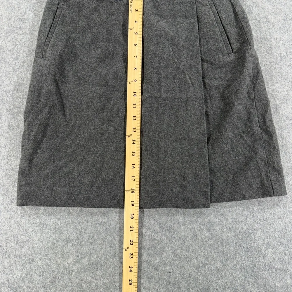 LL Bean Classic Fit Gray Wool Blend Wrap Skirt Side Buckle Pockets Petite 6